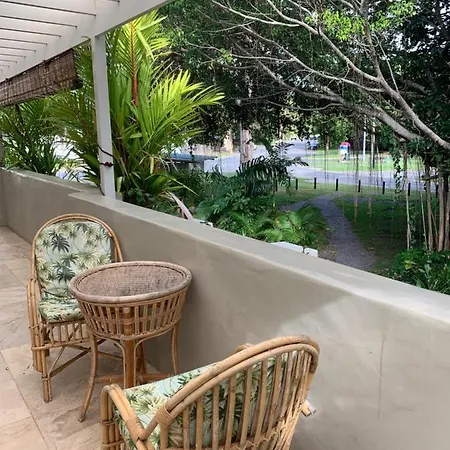 Beachside 5 With Ocean Glimpses Port Douglas Exterior photo